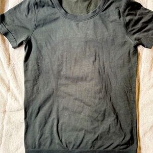 lululemon switfty tee